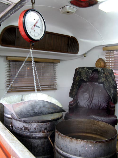 Timbo's Hot Boiled Peanuts, Ashley River Road and Pierpont Avenue, SE Corner, Charleston, South Carolina