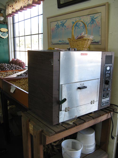 Peanut Roaster, Vance Farmer's Market, 10324 Old Number Six Highway, Vance, South Carolina