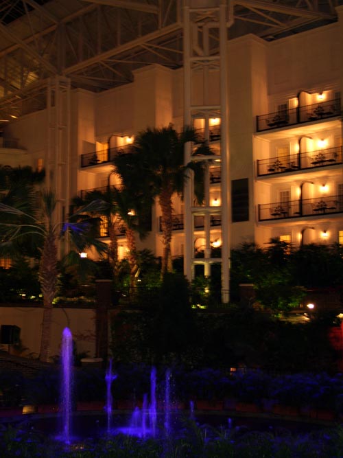 Fountain, The Delta, Opryland, Nashville, Tennessee