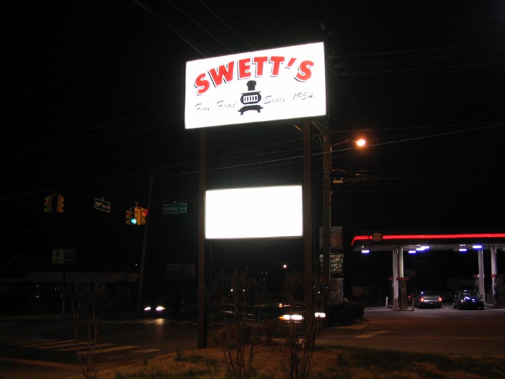 Swett's Restaurant, 2725 Clifton Avenue, Nashville, Tennessee