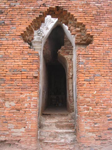 Entrance to Chedi, Wat Phra Si Sanphet, Ayutthaya, Thailand
