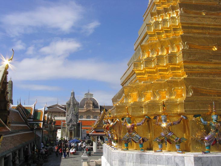 Wat Phra Kaeo Complex, Bangkok, Thailand
