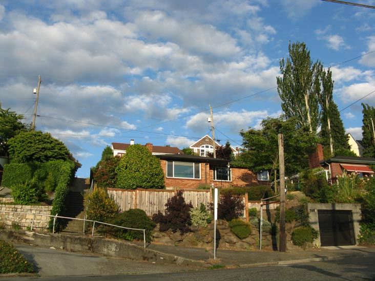 Dravus Street and 11th Avenue West, Queen Anne, Seattle, Washington