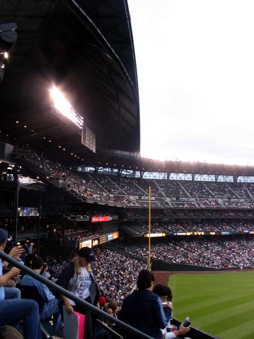 Outfield, Seattle Mariners vs. Kansas City Royals, Safeco Field, Seattle, Washington, August 27, 2004
