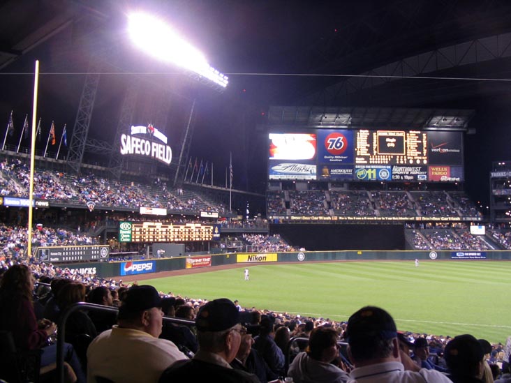 Seattle Mariners vs. Kansas City Royals, Safeco Field, Seattle, Washington, August 27, 2004