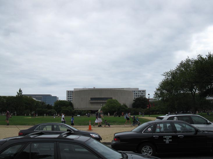 Hirshhorn Museum, National Mall, Washington, D.C., August 14, 2010