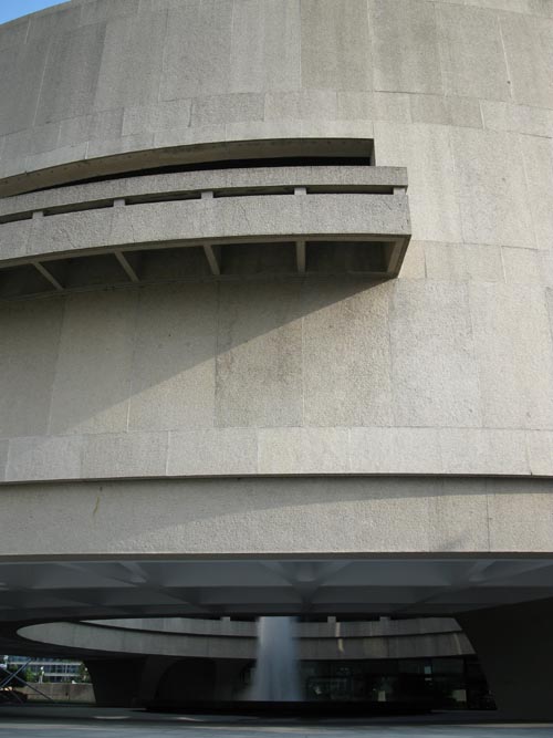 Hirshhorn Museum, National Mall, Washington, D.C., August 14, 2010
