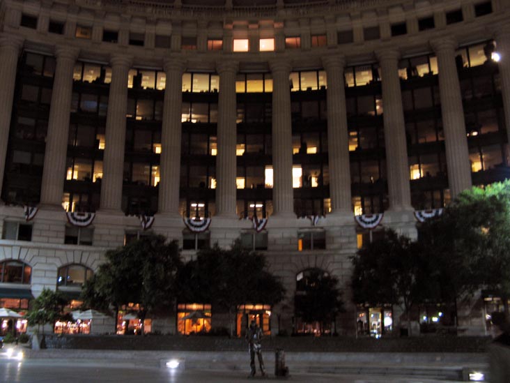 United States Navy Memorial, 7th Street NW and Pennsylvania Avenue NW, Washington, D.C.