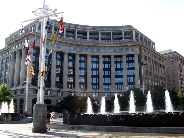 United States Navy Memorial, 7th Street NW and Pennsylvania Avenue NW, Washington, D.C.
