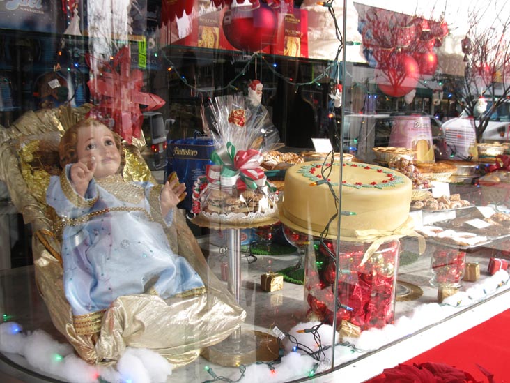 La Guli Pastry Shop, 29-15 Ditmars Boulevard, Astoria, Queens, December 16, 2011