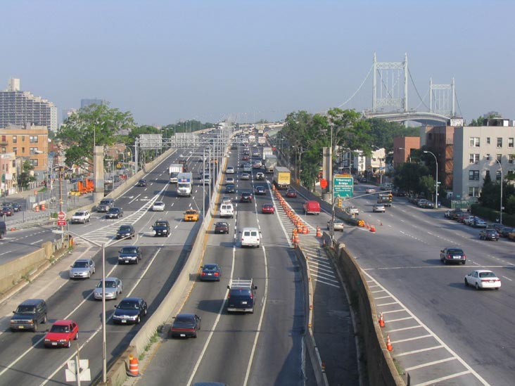 Triborough Bridge From Astoria Boulevard Station, Astoria, Queens, July 20, 2004
