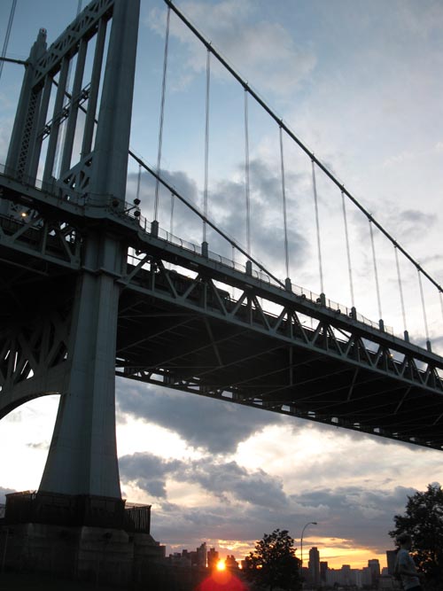 Robert F. Kennedy Bridge, Astoria Park, Astoria, Queens, August 22, 2011