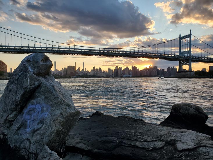 East River Waterfront, Astoria Park, Astoria, Queens, September 6, 2021