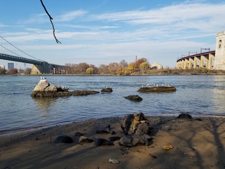East River Waterfront, Astoria Park, Astoria, Queens, November 25, 2019