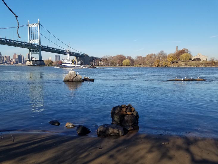 East River Waterfront, Astoria Park, Astoria, Queens, November 26, 2019