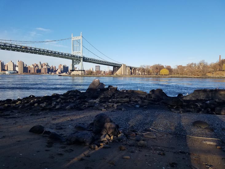 East River Waterfront, Astoria Park, Astoria, Queens, November 30, 2019