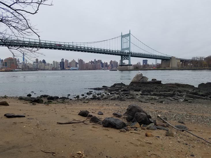 East River Waterfront, Astoria Park, Astoria, Queens, December 1, 2019