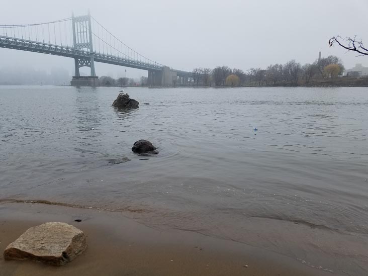East River Waterfront, Astoria Park, Astoria, Queens, December 14, 2019