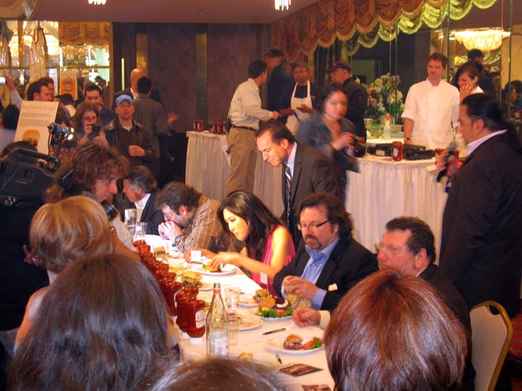 Burger Battle of the Boroughs, The Cuisine of Queens & Beyond Food & Wine Event, Grand Ballroom, Astoria World Manor, 25-22 Astoria Boulevard, Astoria, Queens, May 20, 2008