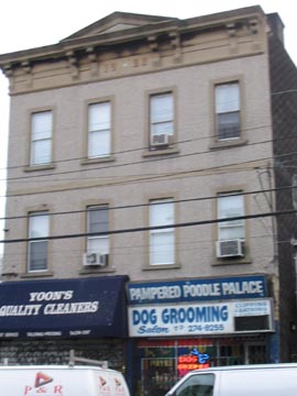 Pampered Poodle Palace, 43-20 Broadway, Astoria, Queens, March 28, 2004