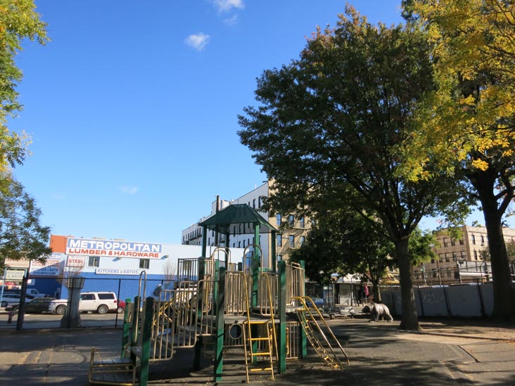 Playground Thirty Five XXXV, 35th Avenue and Steinway Street, Astoria, Queens, October 23, 2015