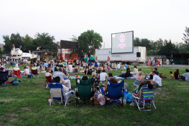 Outdoor Cinema, Socrates Sculpture Park, 32-01 Vernon Boulevard, Astoria, Queens, August 8, 2007