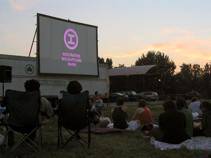 Outdoor Cinema, Socrates Sculpture Park, 32-01 Vernon Boulevard, Astoria, Queens, August 8, 2007