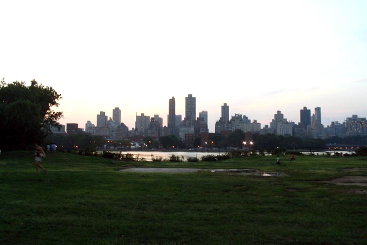 Socrates Sculpture Park, 32-01 Vernon Boulevard, Astoria, Queens, August 8, 2007