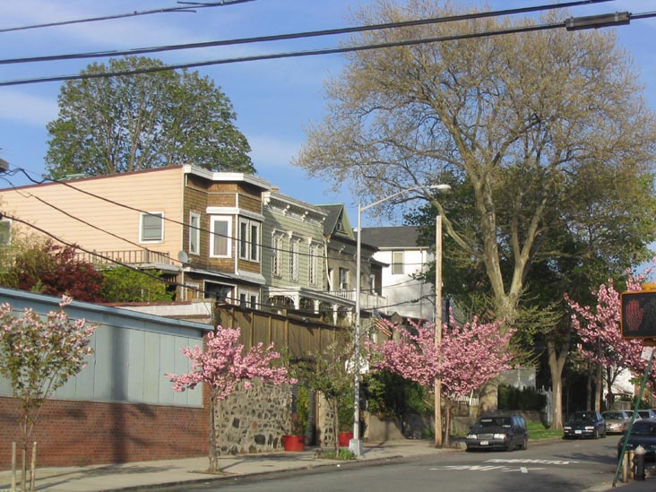 Off of Vernon Boulevard, Astoria, Queens, April 24, 2004