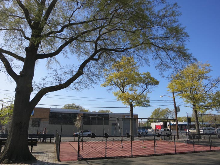 Woodtree Playground, 38th Street and 20th Avenue, Astoria, Queens, May 5, 2013