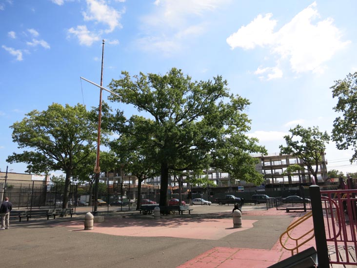 Woodtree Playground, 38th Street and 20th Avenue, Astoria, Queens, September 19, 2014