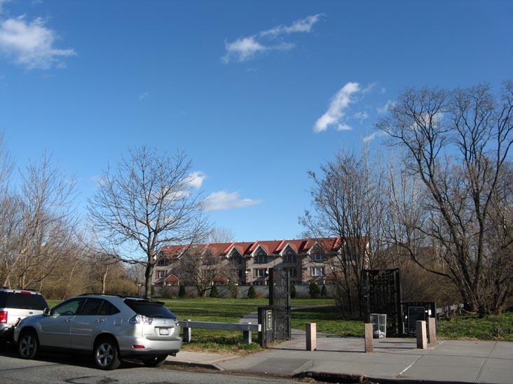 Powell's Cove Park, 130th Street and 11th Avenue Entrance, College Point, Queens