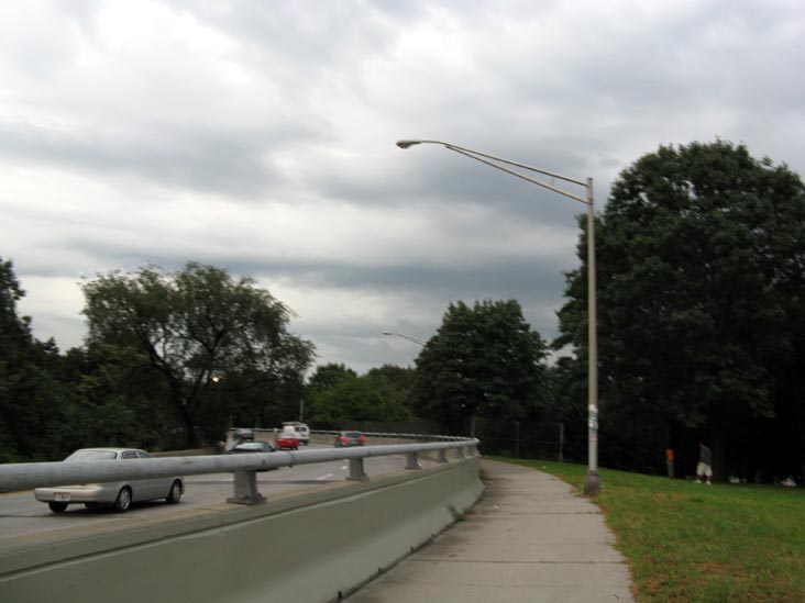 Pedestrian Access Along Northbound Whitestone Expressway Ramp, Corona, Queens, August 21, 2009, 6:05 p.m.