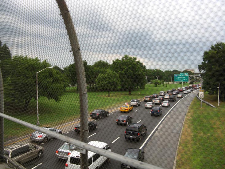 Southbound Grand Central Parkway From Pedestrian Access Along Northbound Whitestone Expressway Ramp, Corona, Queens, August 21, 2009, 6:06 p.m.
