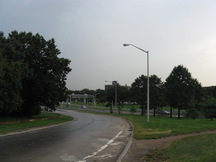Crossing Ramp From Westbound Grand Central Parkway To Whitestone Expressway, Corona, Queens, August 21, 2009, 6:08 p.m.