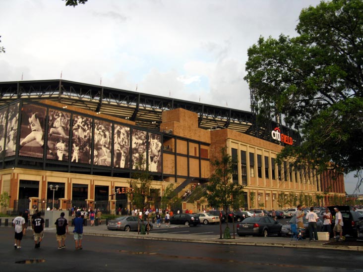 Left Field Gate, Citi Field, Flushing Meadows-Corona Park, Queens, August 21, 2009, 6:11 p.m.