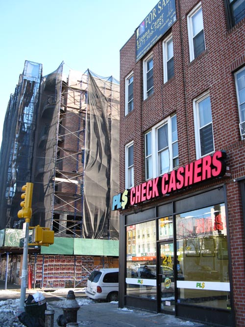 Pl$ Check Cashers, 105-22 Northern Boulevard, Corona, Queens