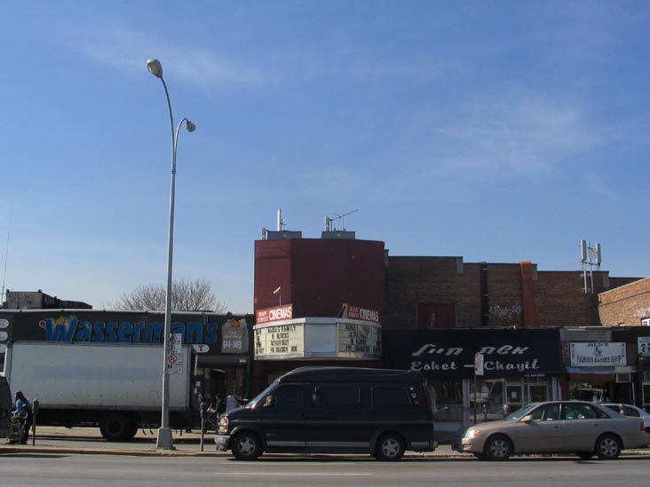 Main Street Cinemas, 72-66 Main Street, Kew Gardens Hills, Queens