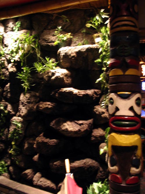 Entrance, King Yum, 181-08 Union Turnpike, Flushing, Queens