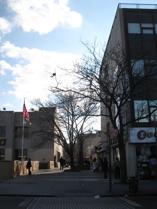 Lippmann Arcade Between Roosevelt Avenue and 39th Avenue, Flushing, Queens, December 25, 2011
