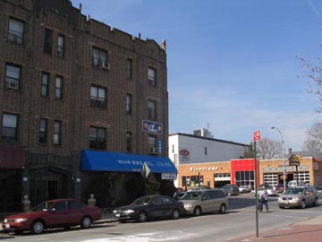 155th Street and Northern Boulevard, Murray Hill, Queens