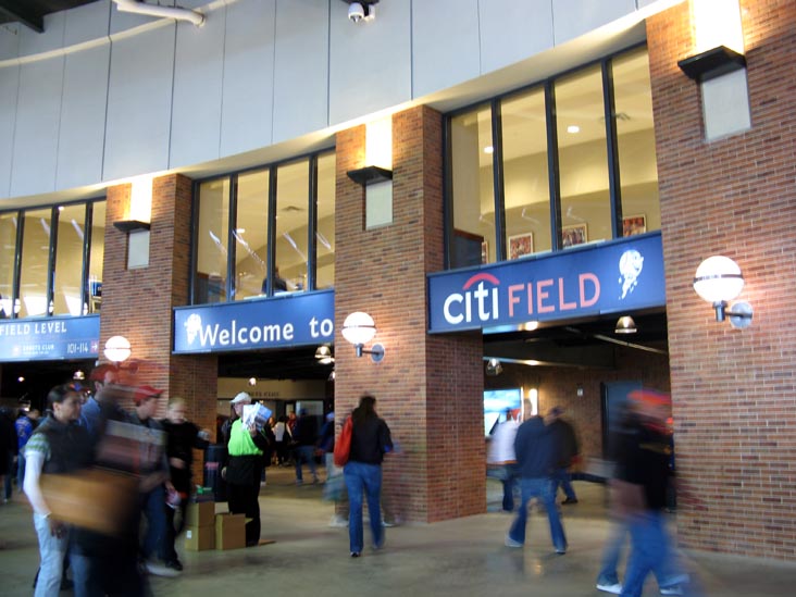 Jackie Robinson Rotunda, Citi Field, Flushing Meadows Corona Park, Queens, May 6, 2009