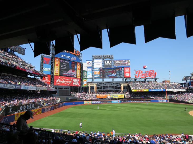 New York Mets vs. Philadelphia Phillies, Citi Field, Flushing Meadows Corona Park, Queens, May 11, 2014