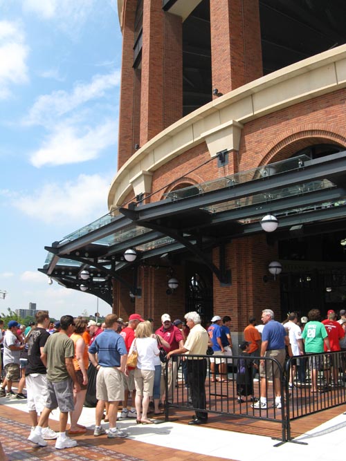 Jackie Robinson Rotunda Entrance, Citi Field, Flushing Meadows Corona Park, Queens, August 24, 2009
