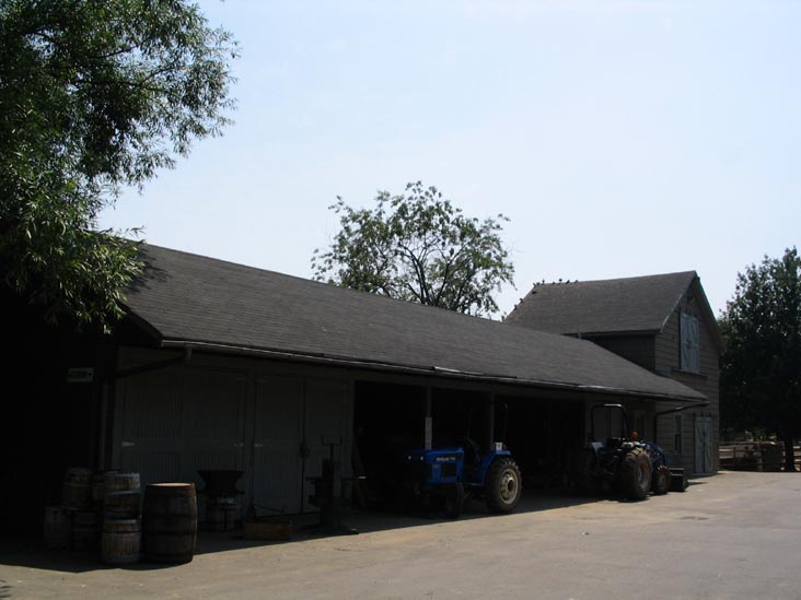 Queens County Farm Museum, Glen Oaks, Queens, June 22, 2006