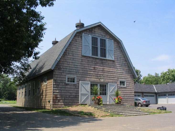 Queens County Farm Museum, Glen Oaks, Queens, June 22, 2006