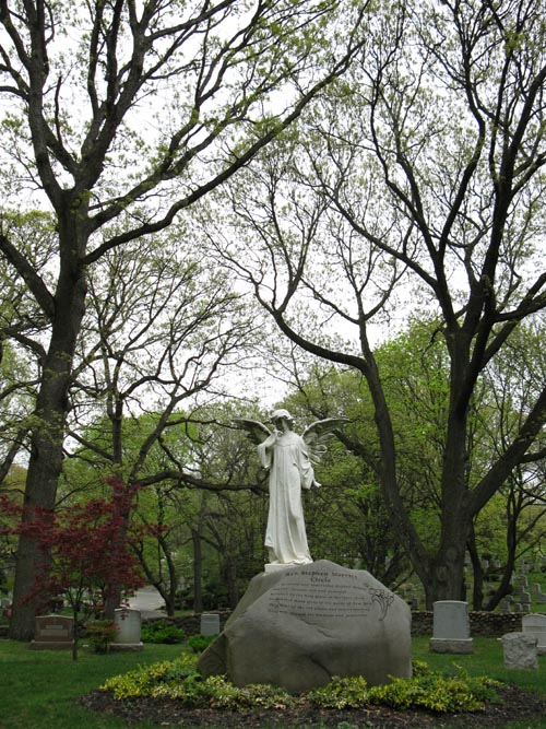 Reverend Stephen Merritt Circle, Maple Grove Cemetery, Kew Gardens, Queens