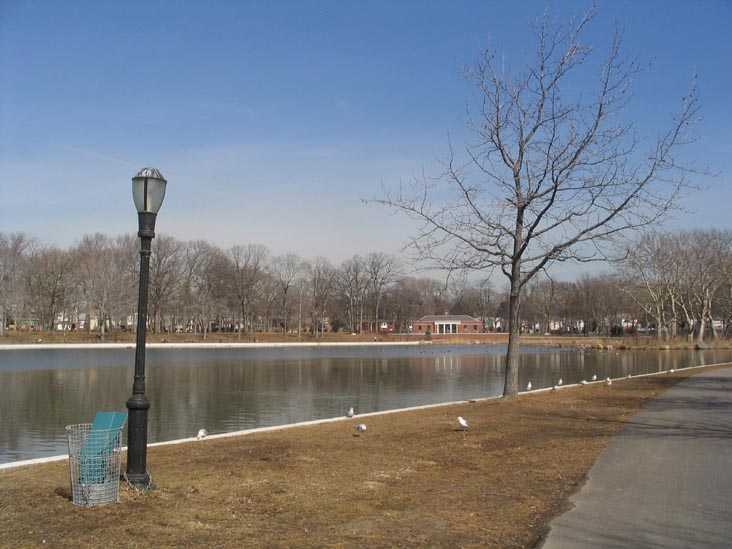Kissena Lake, Kissena Park, Queens, March 8, 2006