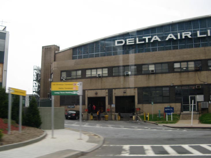 LaGuardia Airport, Queens, New York, April 20, 2009