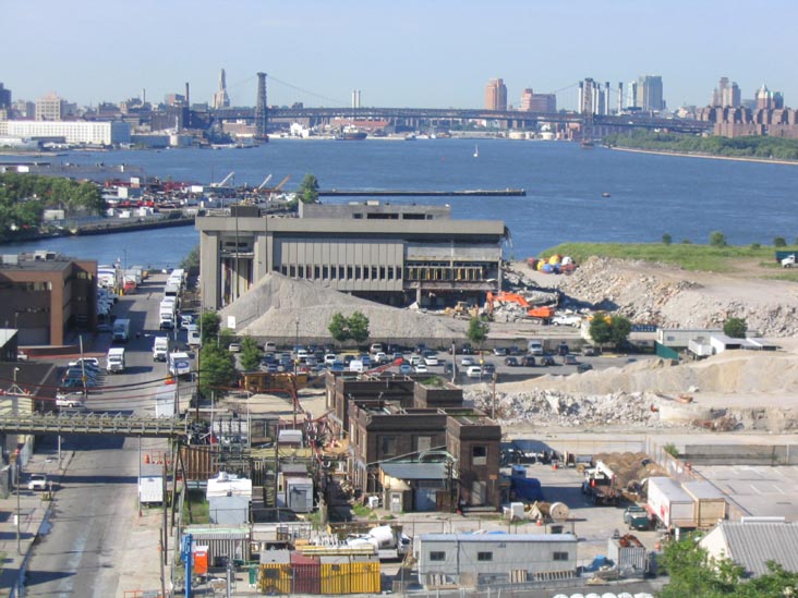 Daily News Building, Hunters Point, Long Island City, Queens, July 3, 2004